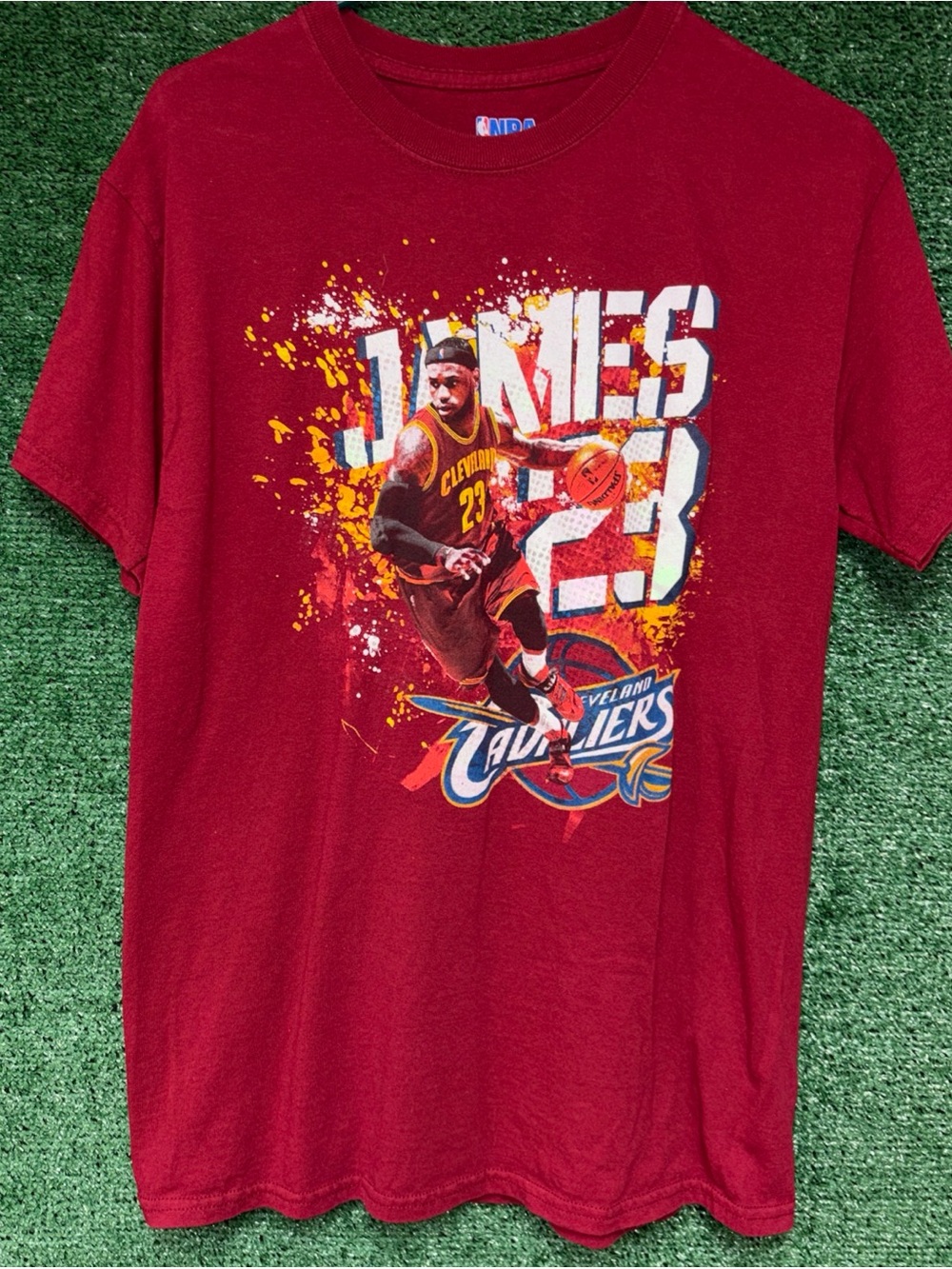 Cleveland Cavaliers CAVS Lebron James Shirt M NBA tag